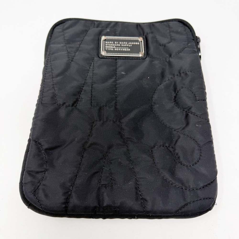 MARC by MARC JACOBS Black iPad Tablet Case Quilted Fabric Zipper Logo Hardware